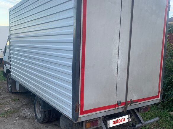 1989 Toyota Dyna, белый, 565000 рублей - вид 3