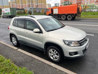 2014 Volkswagen Tiguan I Рестайлинг, серебристый, 1100000 рублей, вид 5