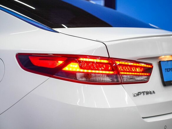 2016 Kia Optima IV, белый, 1550000 рублей - вид 15
