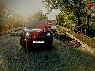 2017 Jeep Renegade I, чёрный, 1505000 рублей, вид 3