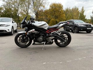 2018 Triumph Street Triple, серебристый, 670000 рублей, вид 4