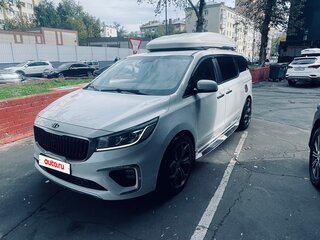 2020 Kia Carnival III, белый, 3100000 рублей, вид 1