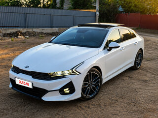 2021 Kia K5 III, белый, 3050000 рублей, вид 1