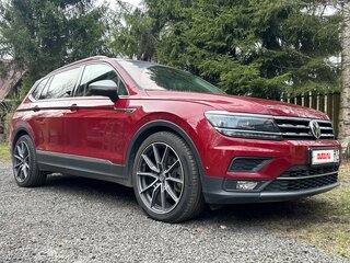 2019 Volkswagen Tiguan Allspace II, красный, 3200000 рублей, вид 1