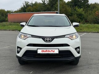 2018 Toyota RAV4 IV (XA40) Рестайлинг, белый, 1890000 рублей, вид 2