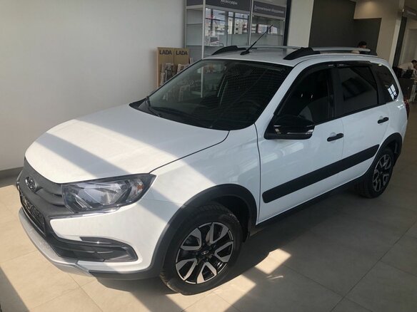 2026 Lada (ВАЗ) Granta Cross I Рестайлинг, белый