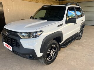 2023 Lada (ВАЗ) Niva Travel I, белый, 1350000 рублей, вид 3
