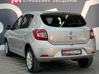 2020 Renault Sandero II Рестайлинг, серебристый, 1029900 рублей, вид 4