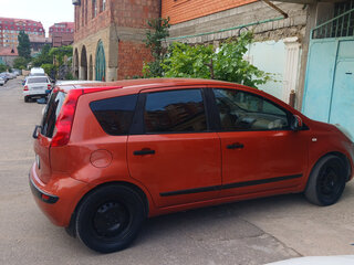 2007 Nissan Note I, красный, 520000 рублей, вид 3