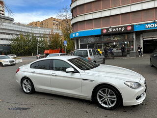2012 BMW 6 серии Gran Coupe 640i III (F06/F13/F12), белый, 2350000 рублей, вид 2