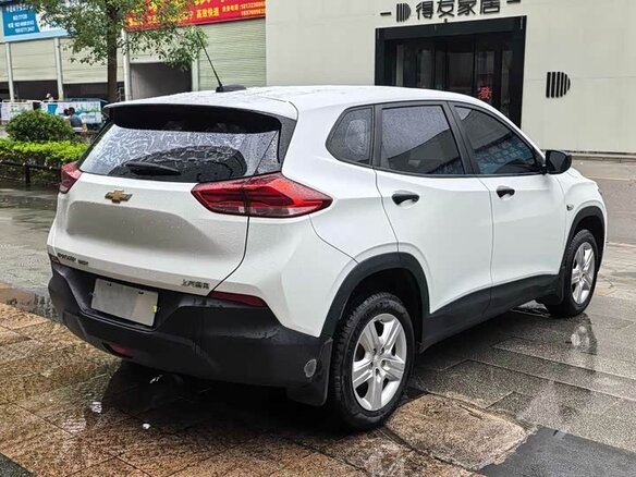 2019 Chevrolet Tracker IV, белый, 850777 рублей - вид 3