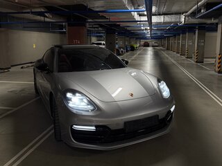 2018 Porsche Panamera 4S II, серебристый, 7100000 рублей, вид 2