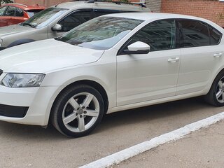 2013 Skoda Octavia III (A7), белый, 875000 рублей, вид 1