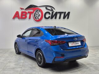 2017 Hyundai Solaris II, синий, 1155000 рублей, вид 5