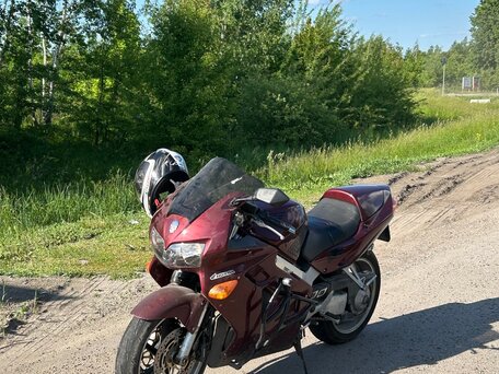 1999 Honda VFR 800, красный, 375000 рублей, вид 1