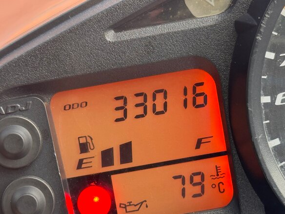 2006 Suzuki GSR 600, серый, 399000 рублей - вид 4