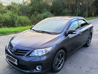 2010 Toyota Corolla X (E140, E150) Рестайлинг, серый, 930000 рублей, вид 3