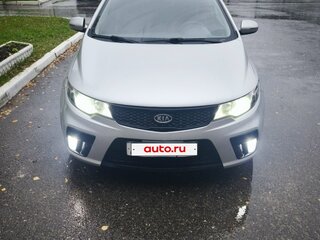 2012 Kia Cerato Koup II, серебристый, 850000 рублей, вид 3