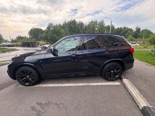 2016 BMW X5 30d III (F15), чёрный, 4000000 рублей, вид 5