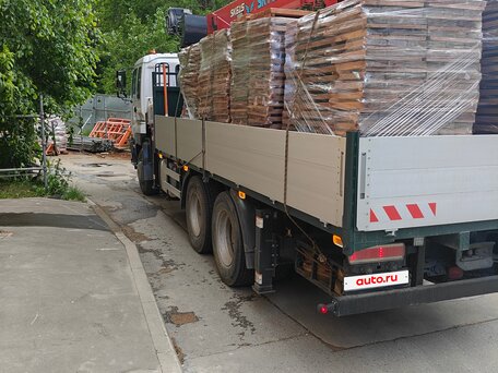 2009 Isuzu Giga (C-series), белый, 7200000 рублей, вид 4