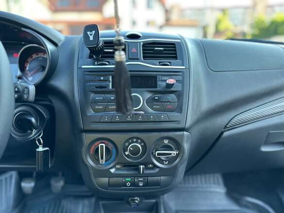 2024 Lada (ВАЗ) Granta Sport I Рестайлинг, коричневый, 1200000 рублей - вид 21