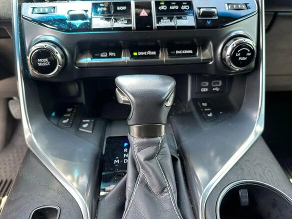 2024 Lexus LX 600 IV, белый, 14171537 рублей - вид 24