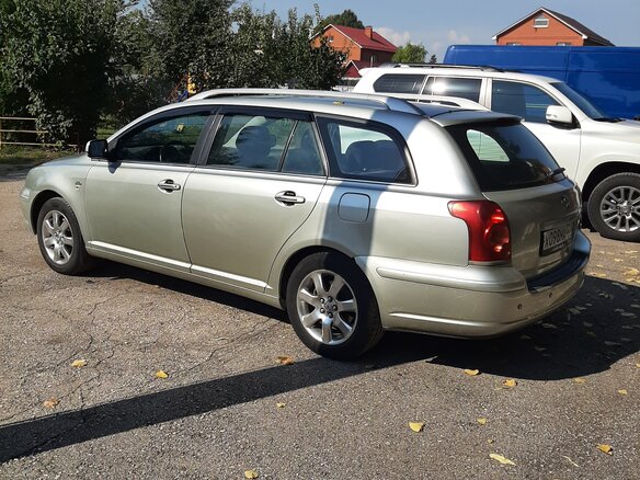 2003 Toyota Avensis II, серебристый, 595000 рублей - вид 4