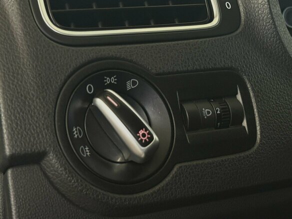 2013 Volkswagen Polo V, серебристый, 890000 рублей - вид 7