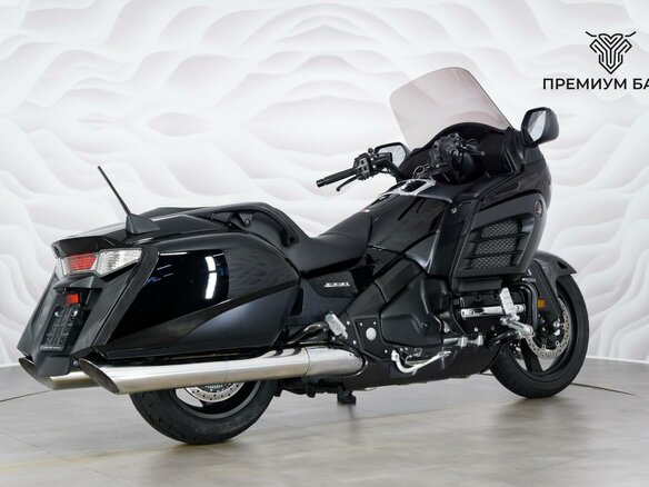 2015 Honda GL 1800 Gold Wing, чёрный, 1449000 рублей - вид 5