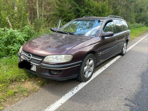 1995 Opel Omega B, пурпурный, 143000 рублей