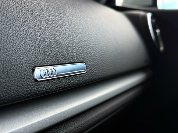 2019 Audi A3 III (8V) Рестайлинг, белый, 1649000 рублей - вид 38