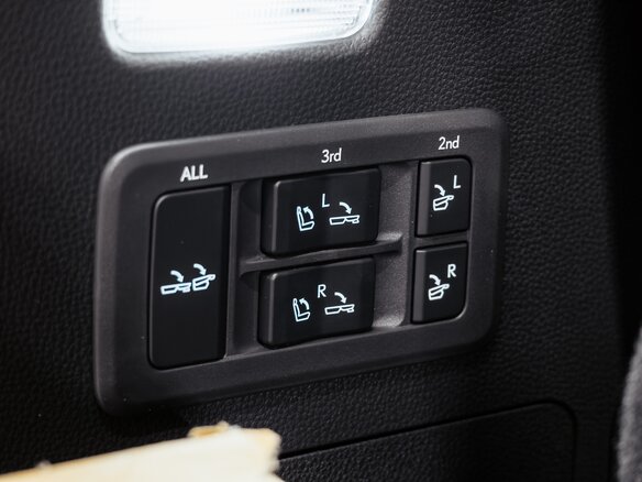 2026 Lexus LX 500d IV, чёрный, 18500000 рублей - вид 31