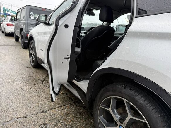 2016 BMW X1 18i sDrive II (F48), белый, 1500000 рублей - вид 22