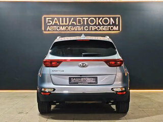 2019 Kia Sportage IV Рестайлинг, серебристый, 1699000 рублей, вид 5
