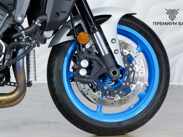 2025 Yamaha MT-10, серый, 1849000 рублей - вид 10