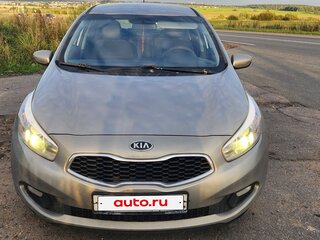 2013 Kia Ceed II, серебристый, 844000 рублей, вид 2