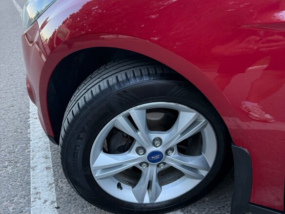 2013 Ford Focus III, красный, 630000 рублей - вид 7