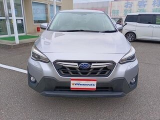 2022 Subaru XV II Рестайлинг, серебристый, 1750000 рублей, вид 1