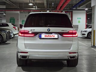 2026 BMW X7 40i I (G07) Рестайлинг, белый, 12400000 рублей, вид 4