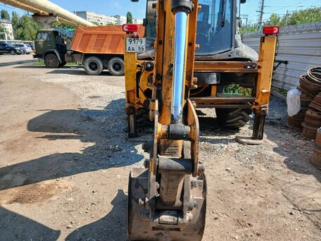 2011 JCB 3CX, жёлтый, 5600000 рублей, вид 5