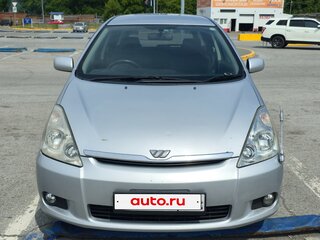 2005 Toyota Wish I, серебристый, 990000 рублей, вид 2