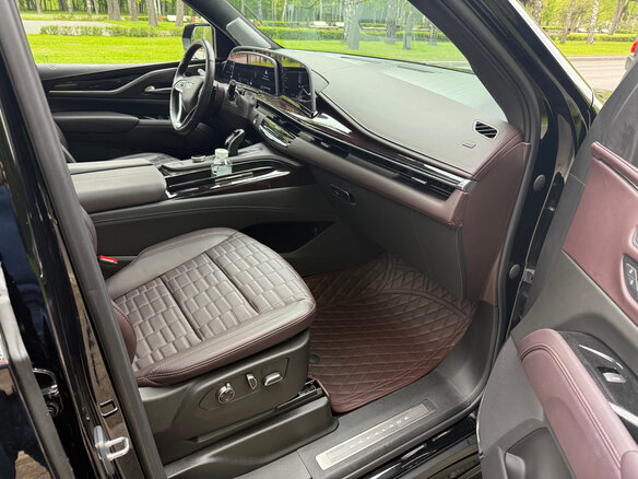 2023 Cadillac Escalade V, чёрный, 13200000 рублей - вид 23