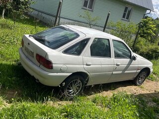 1997 Ford Escort V Рестайлинг 2, серый, 77000 рублей, вид 2