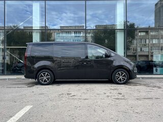 2021 Hyundai Staria I, коричневый, 4665000 рублей, вид 4