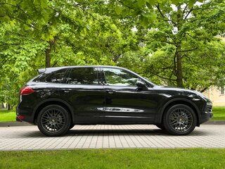 2010 Porsche Cayenne S II (958), чёрный, 2450000 рублей, вид 4