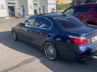 2003 BMW 5 серии 545i V (E60/E61), синий, 1350000 рублей, вид 3