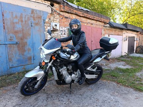 2002 Yamaha FZS1000 Fazer, серебристый, 250000 рублей, вид 4