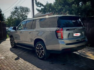 2023 Chevrolet Suburban XII, серебристый, 8990000 рублей, вид 5