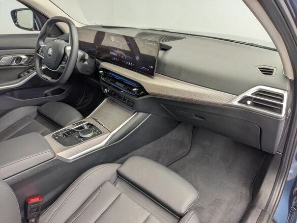 2025 BMW 3 серии 320i VII (G2x) Рестайлинг 2, синий, 5780000 рублей - вид 8