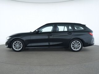 2023 BMW 3 серии 318d VII (G2x) Рестайлинг, чёрный, 3750000 рублей, вид 4